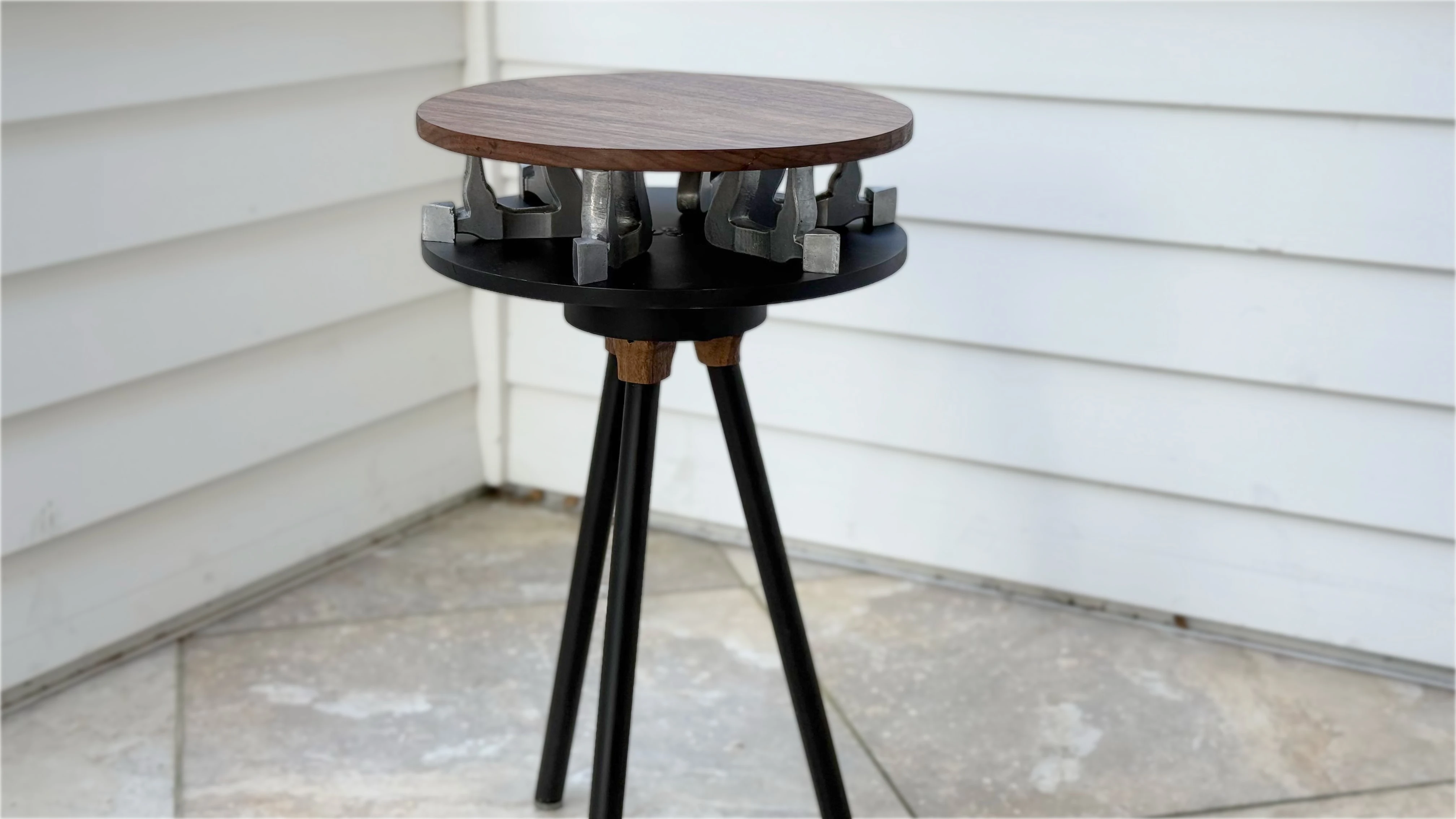 The “hero shot” photo of the finished stool.